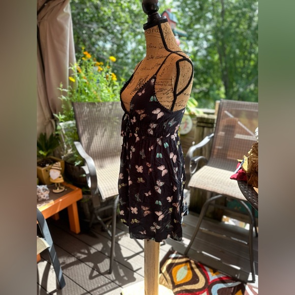 WILD FABLE🦋NWT BUTTERFLY DRESS - Picture 6 of 9